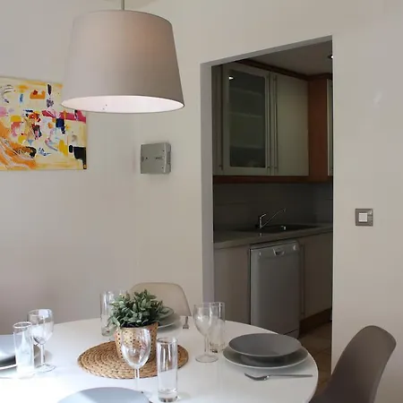 아파트 Apartamento Kamora 모라이라